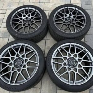 OEM Ford Shelby GT500 SVT wheels and tires for 2005-2014 Ford Mustang S197 with 255/40ZR18 tires